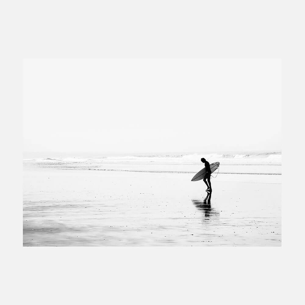 Byron Surfer