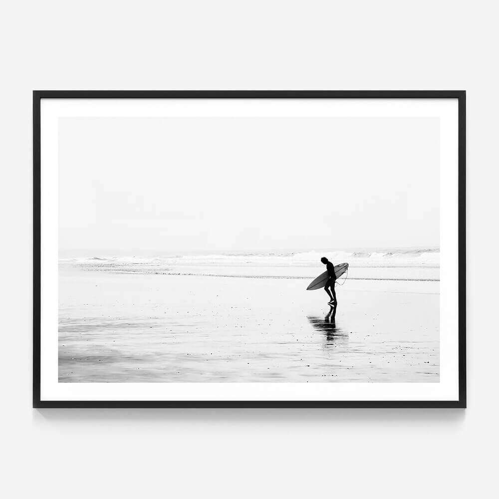 Byron Surfer