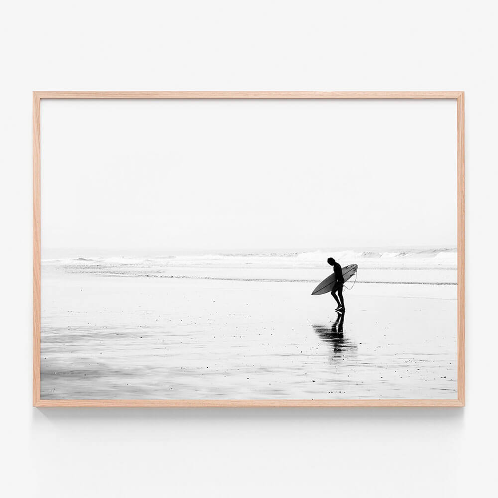 Byron Surfer