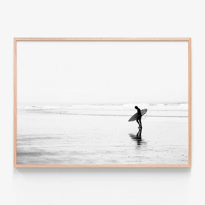 Byron Surfer