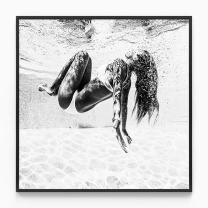 Cavort B&W