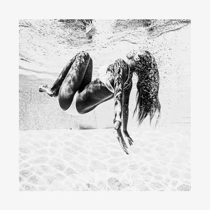 Cavort B&W