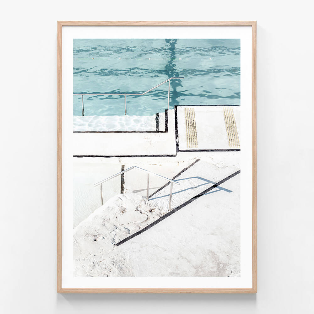 Icebergs Pool Right