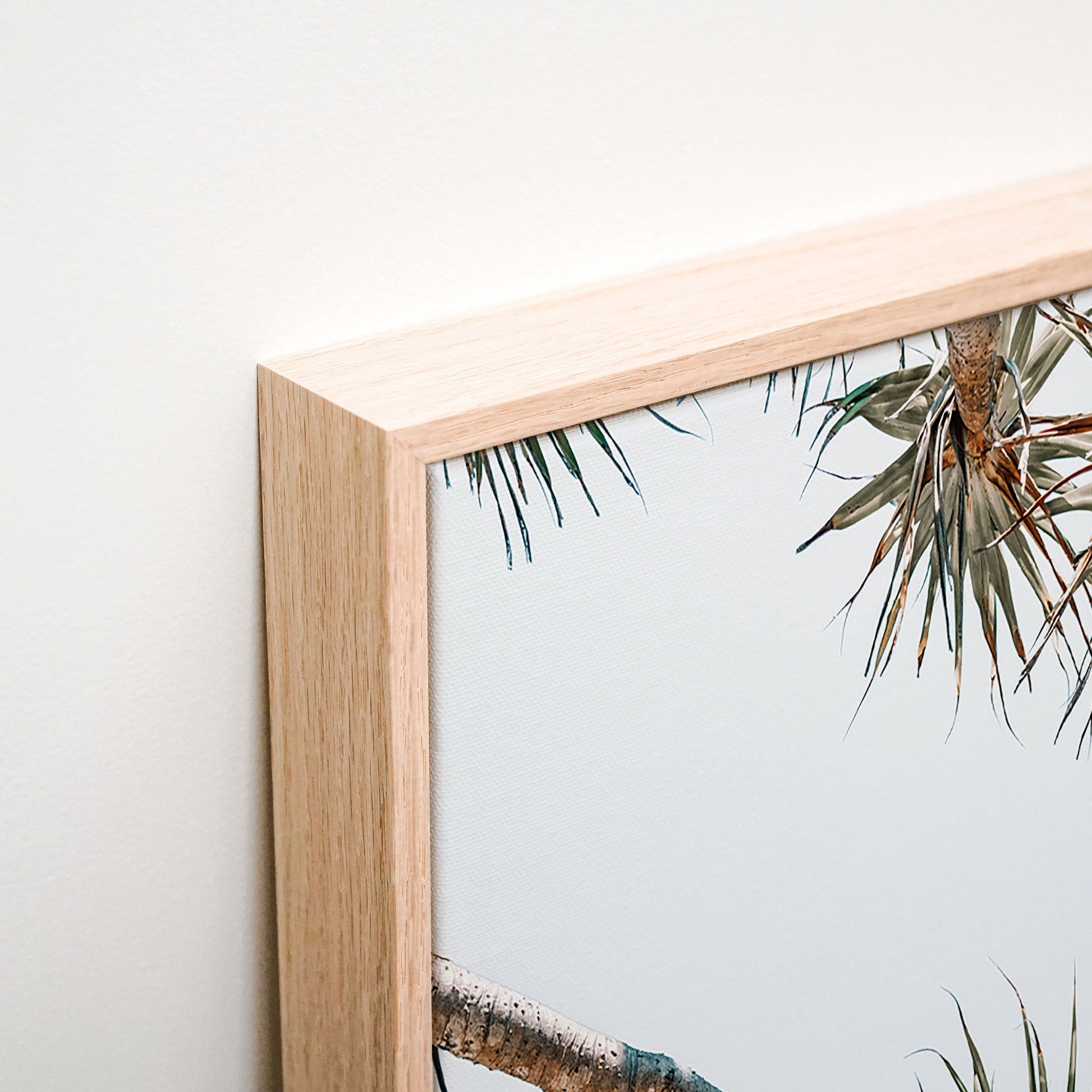 Noosa Palms Canvas corner detail