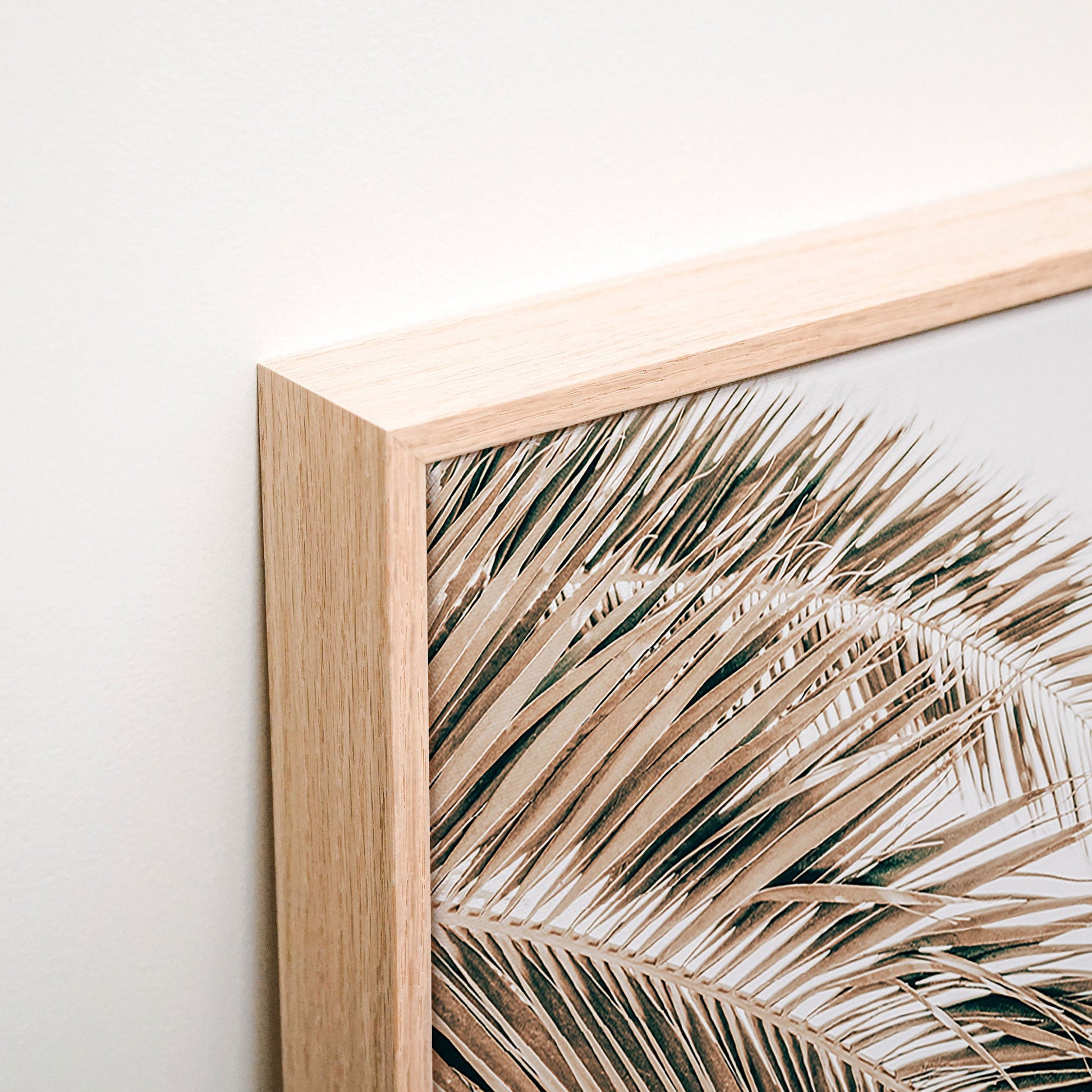 Shaded Palm Canvas corner detail