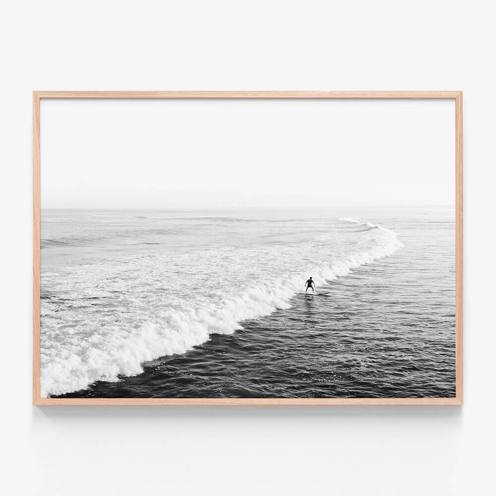 Solo Surfer B&W