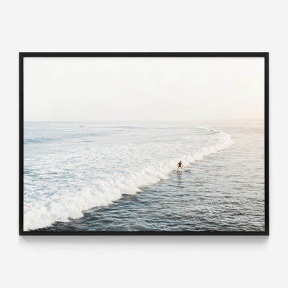 Solo Surfer