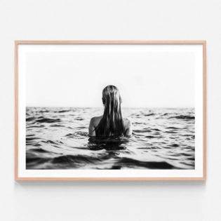APP826-Swim-Free-Oak-Framed-Print