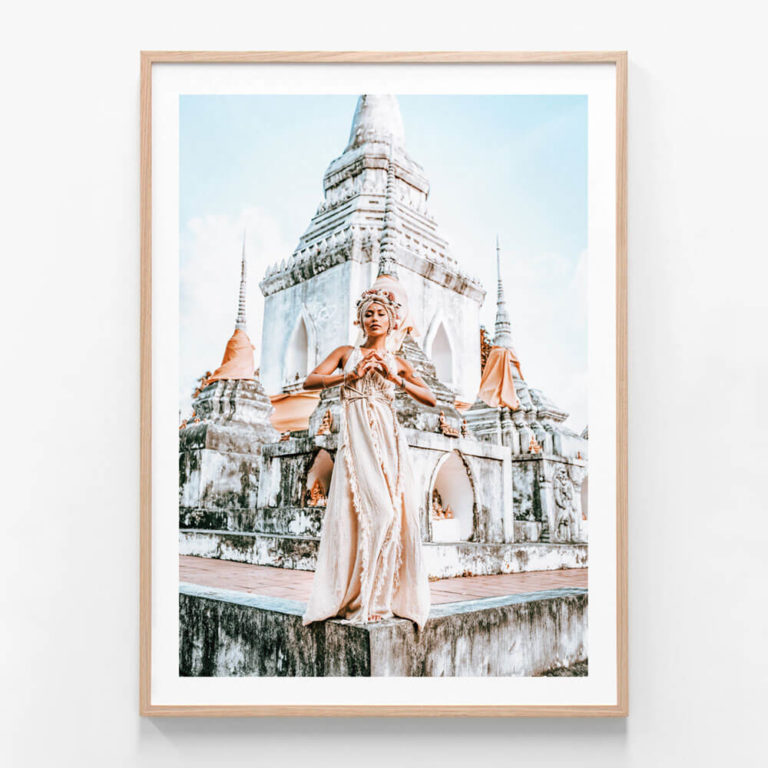 APP855-Royal-Muse-Oak-Framed-Print