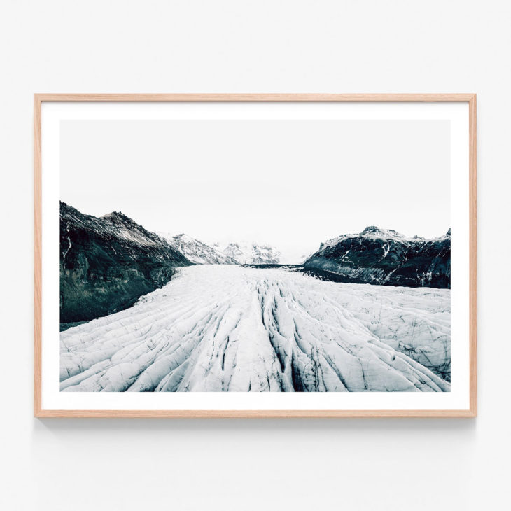 Icelandic-Night-Oak-Framed-Print