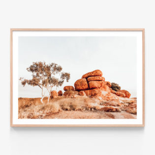 Karlu-Karlu-Oak-Framed-Print